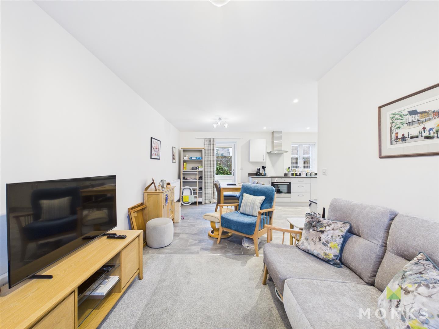 31 Holbache Road, Oswestry, SY11 1RP For Sale